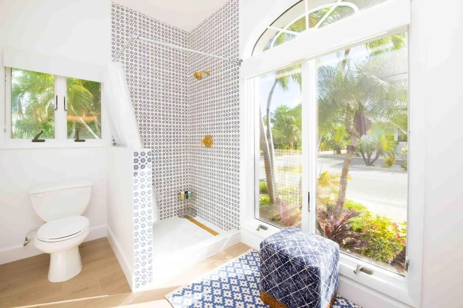 Kailypso - Waterfront Villa With Pool, Renovated Interiors, And Dock On Bio Bay Driftwood Village 0*,  Îles Caïmans