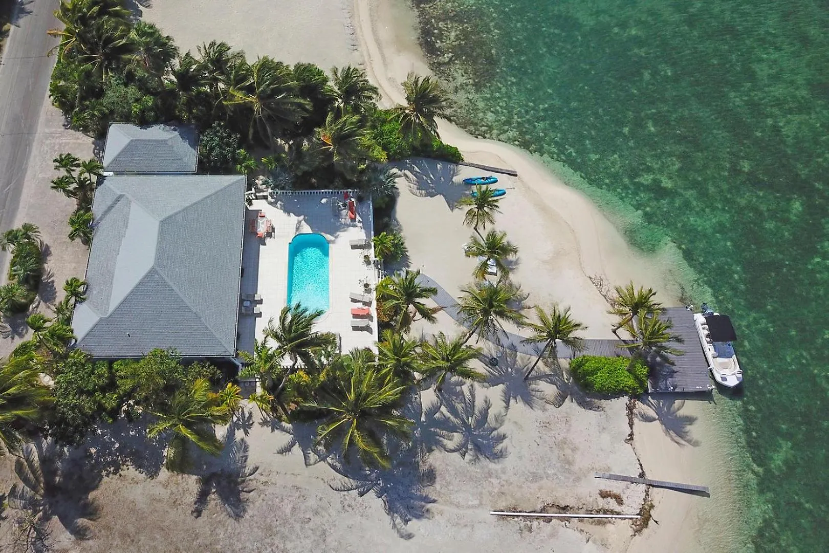 Kailypso - Waterfront Villa With Pool, Renovated Interiors, And Dock On Bio Bay Driftwood Village