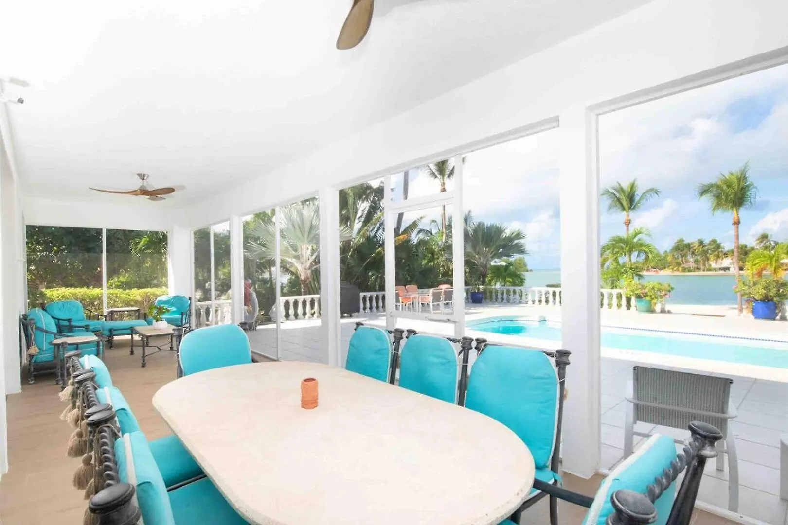 Kailypso - Waterfront Villa With Pool, Renovated Interiors, And Dock On Bio Bay Driftwood Village