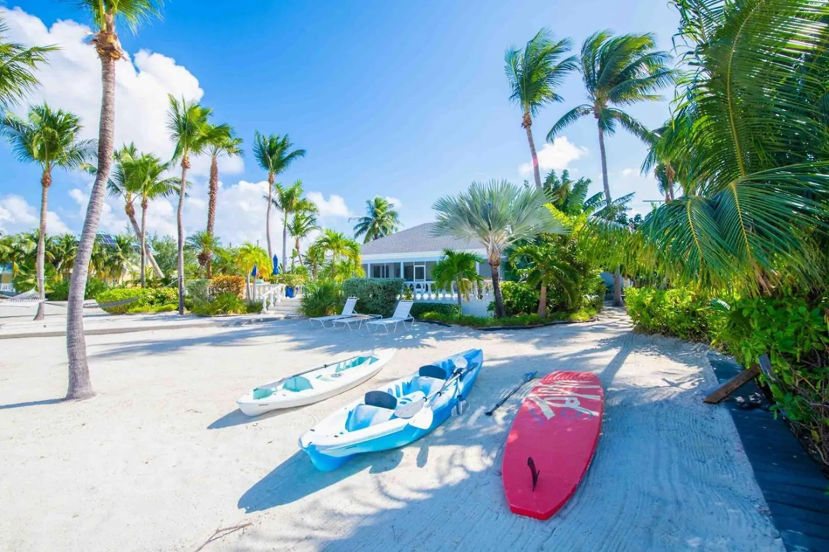 Kailypso - Waterfront Villa With Pool, Renovated Interiors, And Dock On Bio Bay Driftwood Village